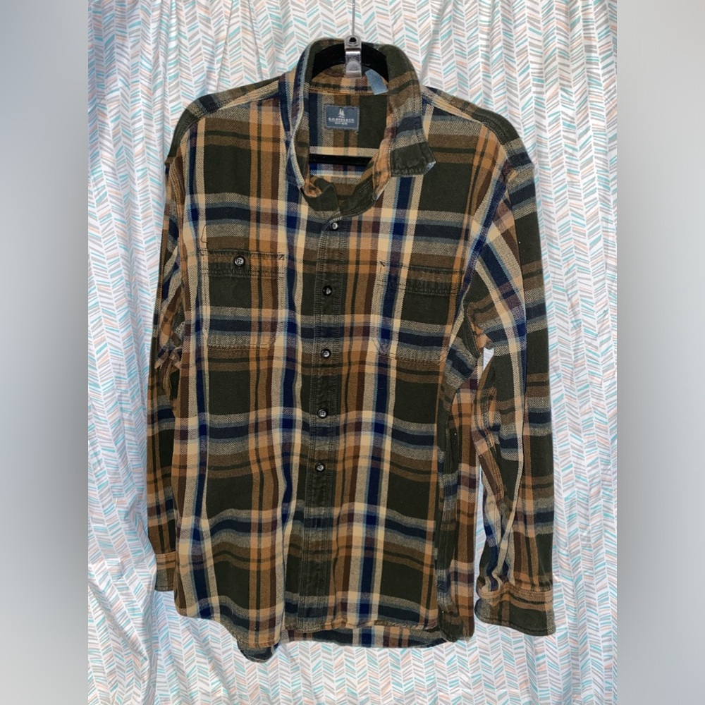G.H. Bass & CO Green Brown Flannel